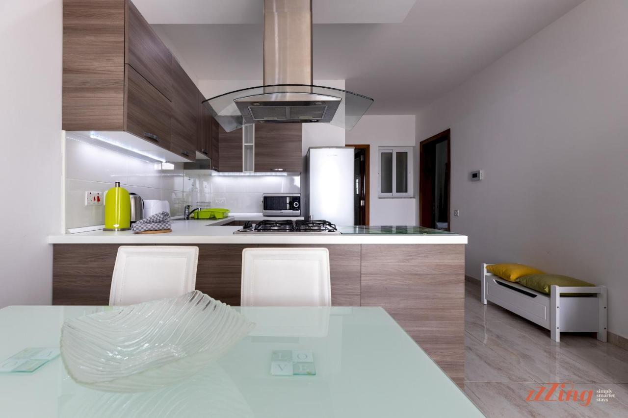 Sunny Penthouse Wterrace And Open Views Apartment St. Paul's Bay Exterior foto