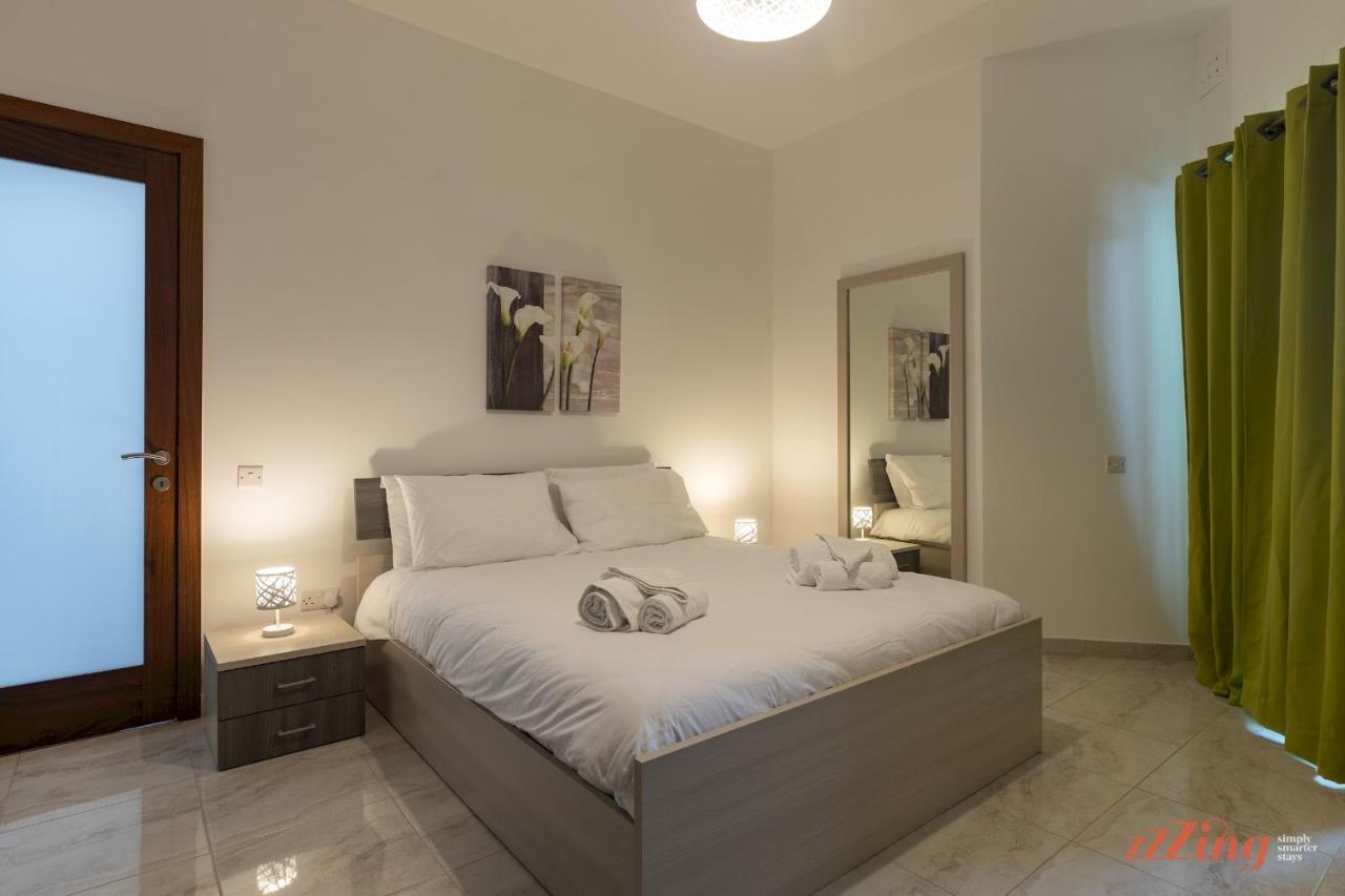 Sunny Penthouse Wterrace And Open Views Apartment St. Paul's Bay Exterior foto