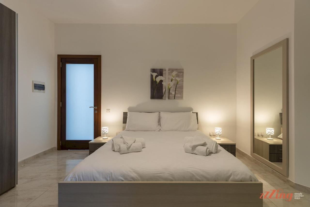 Sunny Penthouse Wterrace And Open Views Apartment St. Paul's Bay Exterior foto